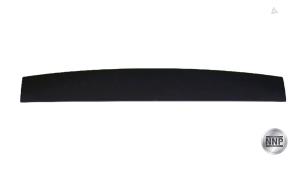 Gebruikte Bekleding Achterklep Volkswagen Golf VII (AUA) Prijs € 12,10 Inclusief btw aangeboden door NNP Automotive Group