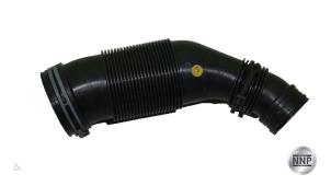 Nieuwe Aanzuigslang Lucht Volkswagen Polo V (6R) Prijs € 24,20 Inclusief btw aangeboden door NNP Automotive Group