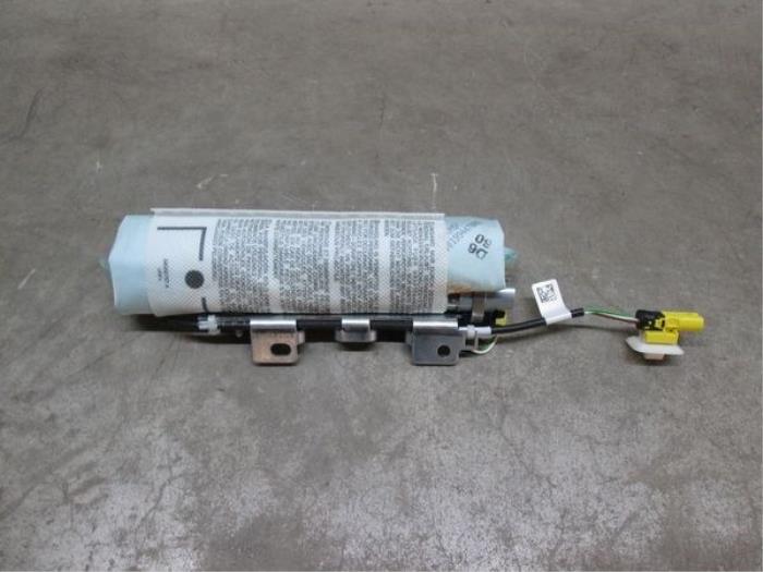 Achterbank airbag rechts van een Volkswagen Passat Variant (365)  2013