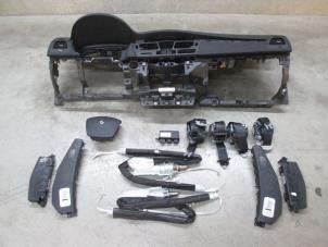 Gebruikte Airbag set + dashboard Renault Laguna III (BT) Prijs € 665,50 Inclusief btw aangeboden door NNP Automotive Group