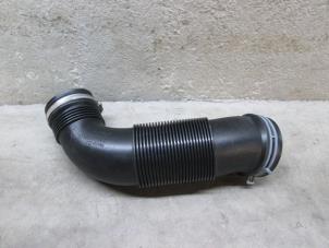 Nieuwe Luchtgeleider Volkswagen Golf VII (AUA) Prijs € 12,10 Inclusief btw aangeboden door NNP Automotive Group