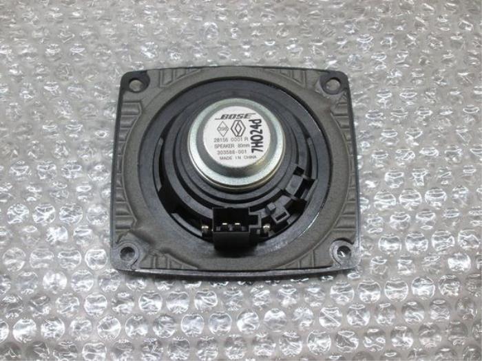 Luidspreker van een Renault Laguna Coupé (DT)  2010