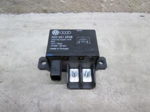 Gebruikte Relais Volkswagen Touareg (7LA/7L6) Prijs € 36,30 Inclusief btw aangeboden door NNP Automotive Group