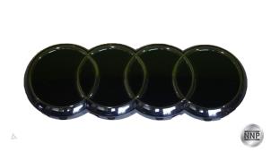 Nieuwe Embleem Audi Q4 (F4B) Prijs € 73,21 Inclusief btw aangeboden door NNP Automotive Group