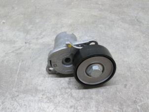 Gebruikte Spanrol Multiriem Volkswagen Arteon (3HAB) 2.0 TSI 16V Prijs € 24,20 Inclusief btw aangeboden door NNP Automotive Group