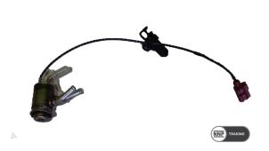 Nieuwe Injector adblue Volkswagen Multivan T7 2.0 TDI SCR 16V Prijs € 139,15 Inclusief btw aangeboden door NNP Automotive Group