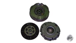 Nieuwe Koppelingsset (compleet) Ford Transit Prijs € 840,95 Inclusief btw aangeboden door NNP Automotive Group