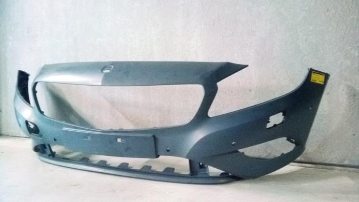 Zderzak przedni Mercedes A-Klasse