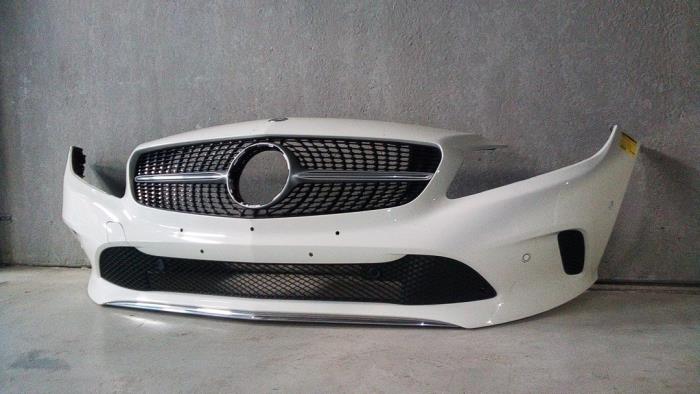 Pare-chocs avant Mercedes A-Klasse