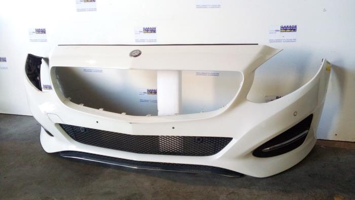 Zderzak przedni Mercedes B-Klasse