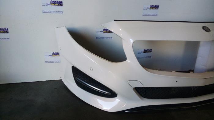 Zderzak przedni Mercedes B-Klasse