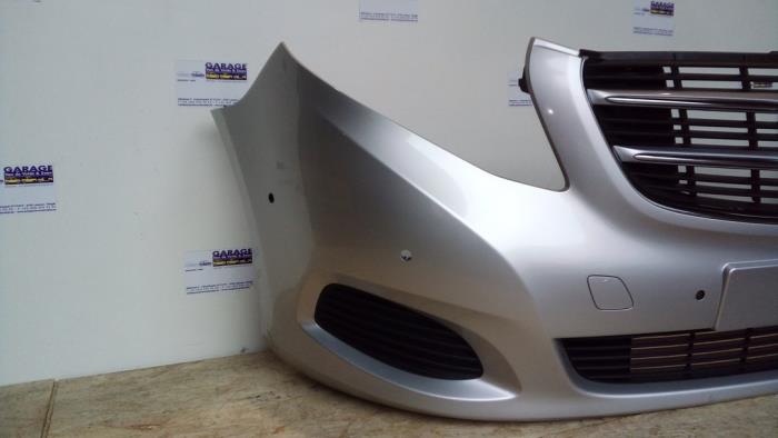 Zderzak przedni Mercedes V-Klasse