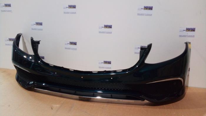 Zderzak przedni Mercedes E-Klasse