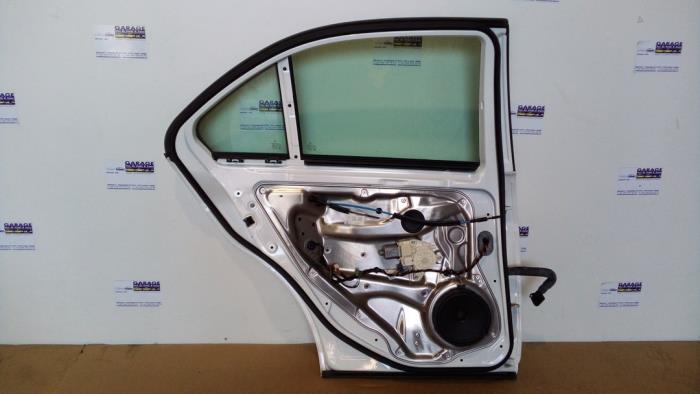 Rear door 4-door, left Mercedes C-Klasse