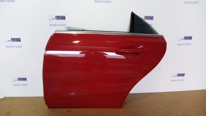 Drzwi lewe tylne wersja 4-drzwiowa Mercedes CLA