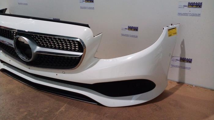 Pare-chocs avant Mercedes E-Klasse