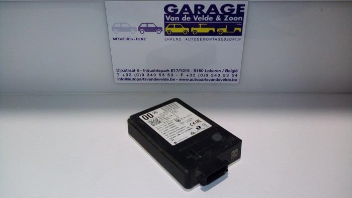 Radar sensor Mercedes E-Klasse