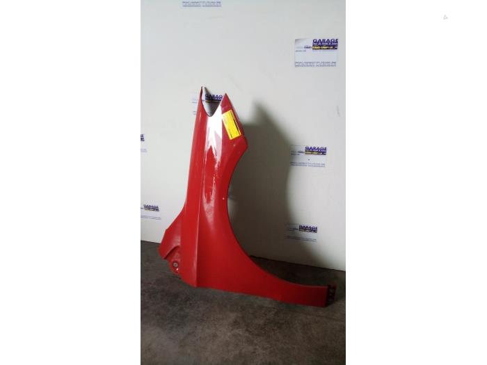 Blotnik prawy przód Mercedes B-Klasse