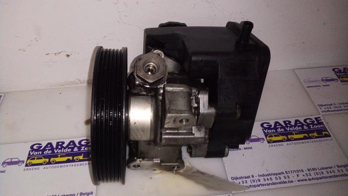 Pompe direction assistée Mercedes C-Klasse