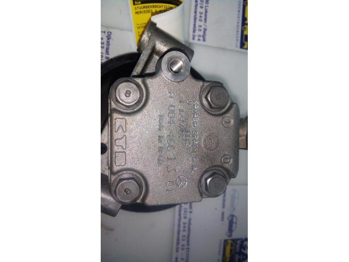 Pompe direction assistée Mercedes C-Klasse