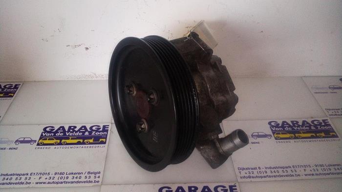 Pompe direction assistée Mercedes C-Klasse