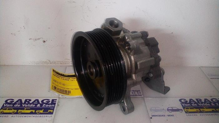 Pompe direction assistée Mercedes C-Klasse