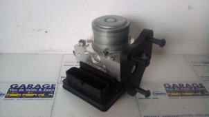 Gebruikte ABS Computer Mercedes E Estate (S213) E-220d 2.0 Turbo 16V Prijs € 181,50 Inclusief btw aangeboden door Autoparts Van De Velde