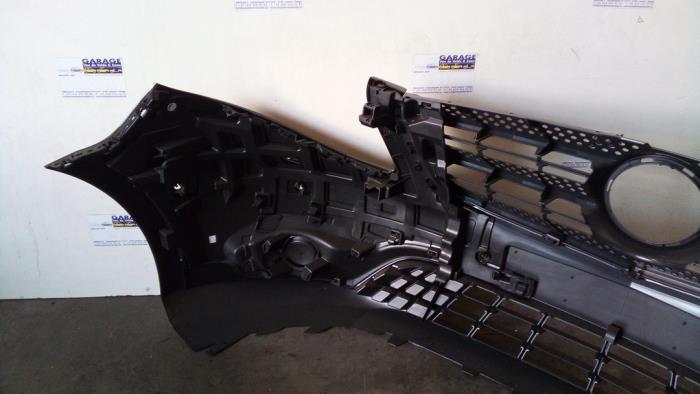 Front bumper Mercedes Vito