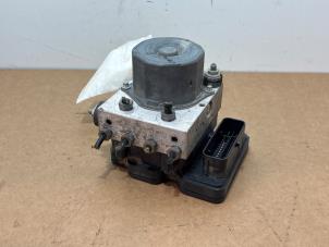 Gebruikte ABS Computer Mercedes A (W176) 2.2 A-200 CDI, A-200d 16V 4-Matic Prijs € 90,75 Inclusief btw aangeboden door Autoparts Van De Velde