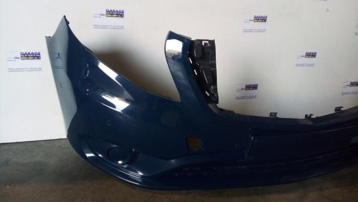 Pare-chocs avant Mercedes Vito