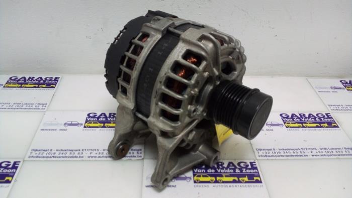 Pradnica Mercedes C-Klasse