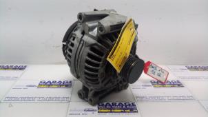 Gebruikte Dynamo Mercedes E (W211) 2.2 E-200 CDI 16V Prijs € 108,90 Inclusief btw aangeboden door Autoparts Van De Velde