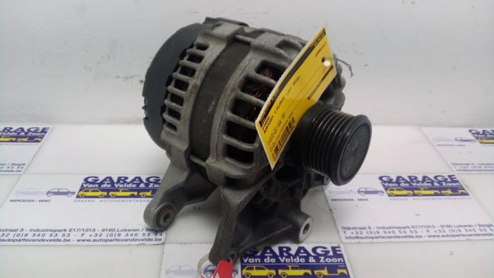 Pradnica Mercedes C-Klasse