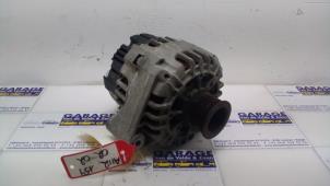 Gebruikte Alternator Mercedes C (W203) 3.2 C-32 AMG V6 18V Prijs € 60,50 Inclusief btw aangeboden door Autoparts Van De Velde