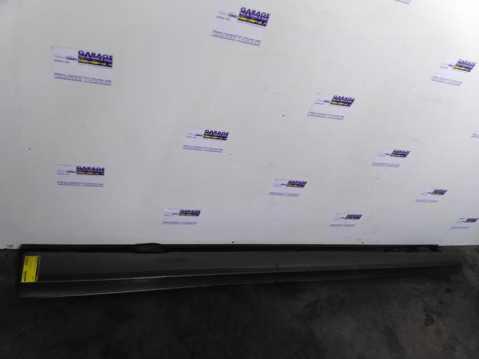 Seuil gauche Mercedes E-Klasse