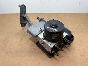 Gebruikte ABS Pomp Mercedes CLK (C209) 2.7 270 CDI 20V Prijs € 72,60 Inclusief btw aangeboden door Autoparts Van De Velde