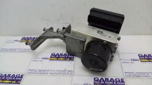 Gebruikte Computer ABS Mercedes C (W203) 2.2 C-220 CDI 16V Prijs € 72,60 Inclusief btw aangeboden door Autoparts Van De Velde