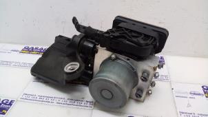 Gebruikte ABS Computer Mercedes E (W212) E-350 CDI BlueTEC 3.0 V6 24V Prijs € 121,00 Inclusief btw aangeboden door Autoparts Van De Velde