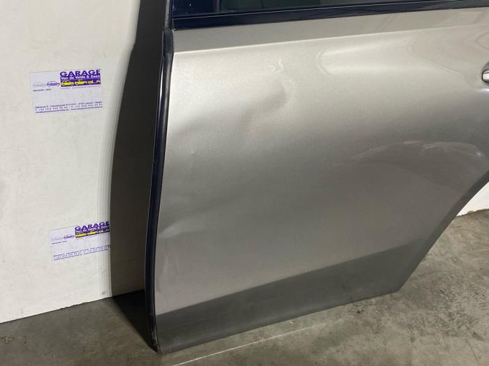 Drzwi lewe tylne wersja 4-drzwiowa Mercedes GLE