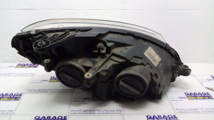 Phare gauche Mercedes C-Klasse