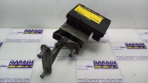 Gebruikte ABS Computer Mercedes C Combi (S203) 2.2 C-200 CDI 16V Prijs € 72,60 Inclusief btw aangeboden door Autoparts Van De Velde