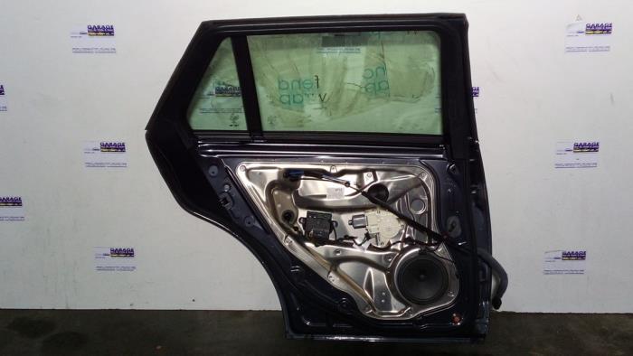 Tür 4-türig links hinten Mercedes E-Klasse