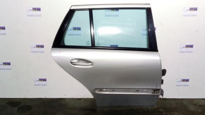 Tür 4-türig rechts hinten Mercedes E-Klasse