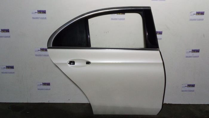 Drzwi prawe tylne wersja 4-drzwiowa Mercedes E-Klasse