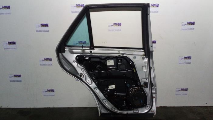 Tür 4-türig links hinten Mercedes ML-Klasse