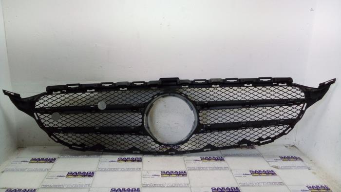 Grill Mercedes C-Klasse