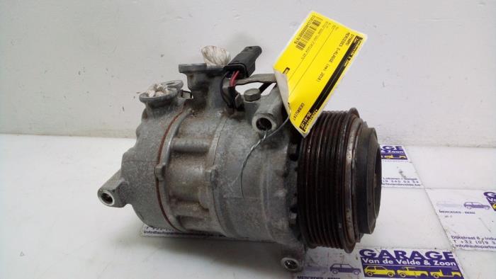 Dynamo Mercedes E-Klasse