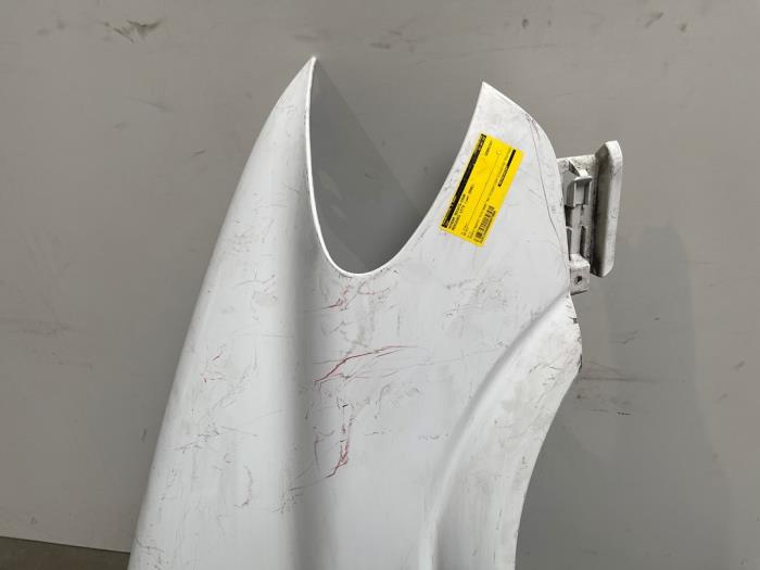 Front wing, right Mercedes Vito