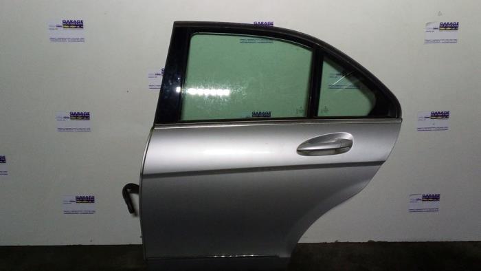 Tür 4-türig links hinten Mercedes C-Klasse