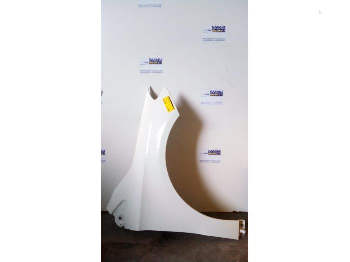 Kotflügel rechts vorne Mercedes B-Klasse